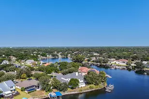 777 Boulevard of the Champions, Shalimar, FL 32579 - Photo 50