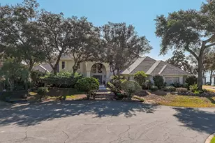 777 Boulevard of the Champions, Shalimar, FL 32579 - Photo 14