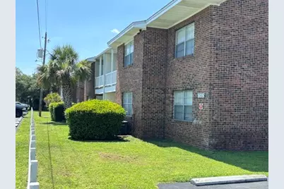 605 Colonial Drive #2, Fort Walton Beach, FL 32547 - Photo 2