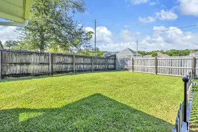 2005 Plumosa Palm Drive, Niceville, FL 32578 - Photo 32