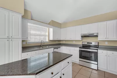 880 Brande Court, Shalimar, FL 32579 - Photo 14