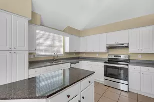 880 Brande Ct, Shalimar, FL 32579 - Photo 14
