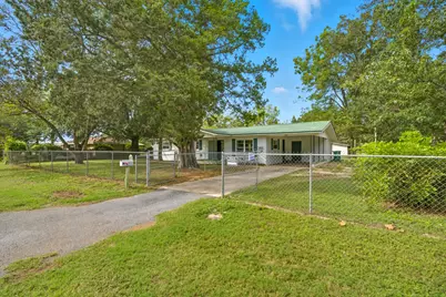 2128 3rd Avenue, Crestview, FL 32539 - Photo 2