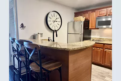 114 Carillon Market Street #UNIT 201, Panama City Beach, FL 32413 - Photo 8