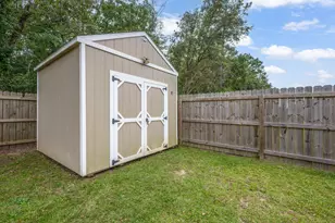 5196 Gaineswood Dr, Milton, FL 32583 - Photo 30