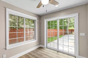 343 Oaklake Ln, Niceville, FL 32578 - Photo 14