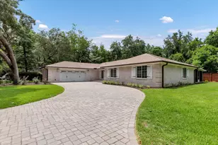 343 Oaklake Ln, Niceville, FL 32578 - Photo 1