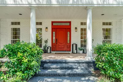 111 Troy Circle, Fort Walton Beach, FL 32547 - Photo 2