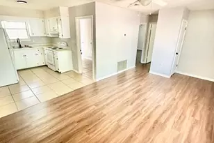 423 John King Rd, Crestview, FL 32539 - Photo 6
