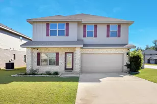 231 Baycliff Dr, Crestview, FL 32536 - Photo 2