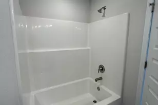 197 Ridgeway Cir, Crestview, FL 32536 - Photo 20