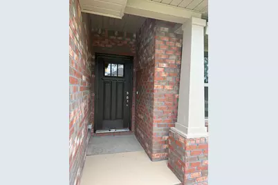 197 Ridgeway Circle, Crestview, FL 32536 - Photo 2