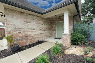 1305 Finck Rd, Niceville, FL 32578 - Photo 2