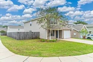 200 Wainwright Dr, Crestview, FL 32539 - Photo 2