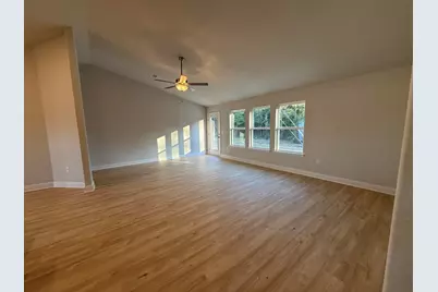 6131 Buckshot Drive, Crestview, FL 32539 - Photo 8