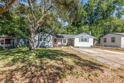 348 Chicago Avenue, Valparaiso, FL 32580 - Photo 2