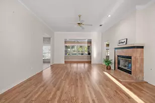 924 Shalimar Point Dr, Shalimar, FL 32579 - Photo 32
