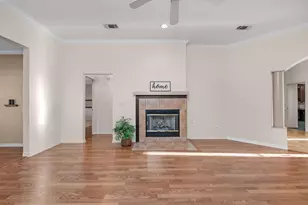 924 Shalimar Point Dr, Shalimar, FL 32579 - Photo 14