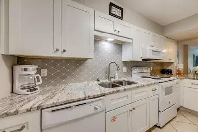 1114 Santa Rosa Boulevard #UNIT 208, Fort Walton Beach, FL 32548 - Photo 6