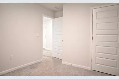 429 Scarborough Street, Crestview, FL 32539 - Photo 6