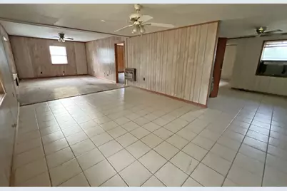 62 Bayview Drive, Paxton, FL 32567 - Photo 2