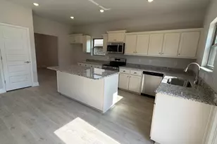 189 Ridgeway Cir, Crestview, FL 32536 - Photo 10