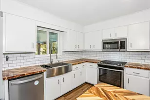 1360 La Paz Street St, Pensacola, FL 32506 - Photo 20