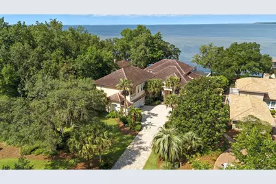 923 Lido Circle, Niceville, FL 32578 - Photo 1