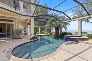 923 Lido Circle, Niceville, FL 32578 - Photo 2