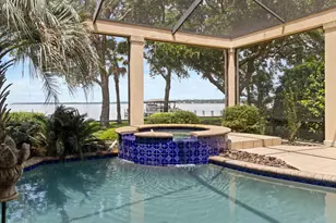 923 Lido Circle, Niceville, FL 32578 - Photo 4