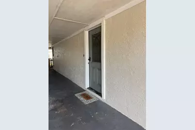 8468 Gulf Boulevard # UT-4, Navarre, FL 32566 - Photo 2