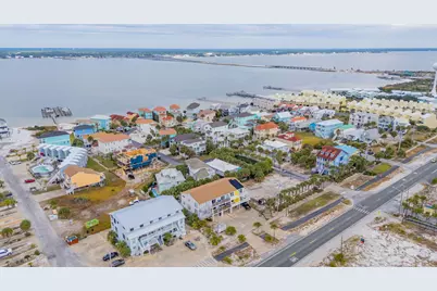 8468 Gulf Boulevard # UT-4, Navarre, FL 32566 - Photo 42