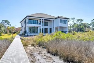 330 Kelly Plantation Dr, Destin, FL 32541 - Photo 196
