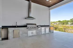 330 Kelly Plantation Dr, Destin, FL 32541 - Photo 172