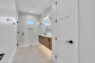 330 Kelly Plantation Dr, Destin, FL 32541 - Photo 154