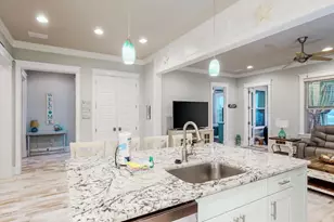 1422 Seaside Cir, Navarre, FL 32566 - Photo 8