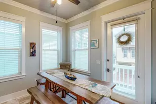 1422 Seaside Cir, Navarre, FL 32566 - Photo 10