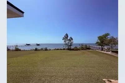 4983 Soundside Drive, Gulf Breeze, FL 32563 - Photo 4