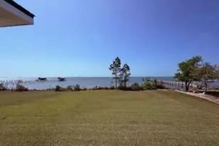 4983 Soundside Dr, Gulf Breeze, FL 32563 - Photo 4