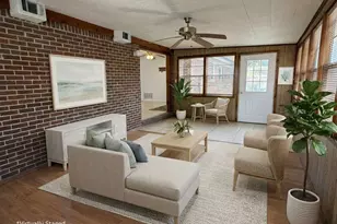 1008 S Palm Blvd, Niceville, FL 32578 - Photo 1