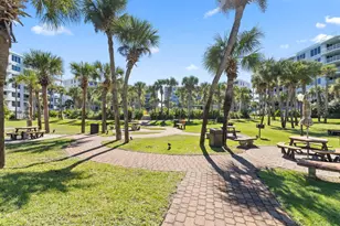 1322 SE Miracle Strip Pkwy, Fort Walton Beach, FL 32548 - Photo 32