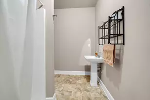 4801 Meadow Lake Dr, Crestview, FL 32539 - Photo 58