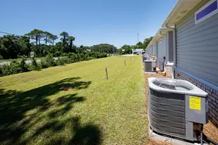 959 Skylark Rd, Mary Esther, FL 32569 - Photo 6