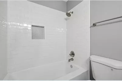410 NW Nw Oakland Circle Circle, Fort Walton Beach, FL 32548 - Photo 16