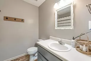 1754 Ivalea Cir, Navarre, FL 32566 - Photo 32