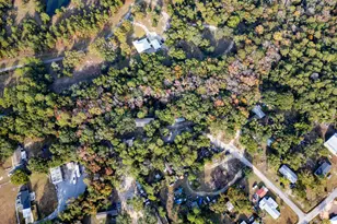 78 April Ct, Freeport, FL 32439 - Photo 6