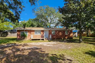 1200 Forest Heights Rd, Fort Walton Beach, FL 32547 - Photo 2