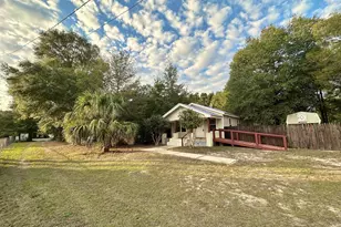120 N Davis Ln, Defuniak Springs, FL 32433 - Photo 2