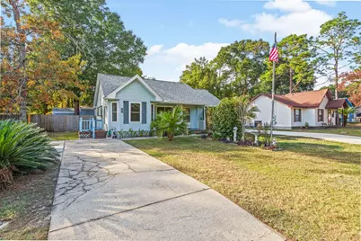 144 Oak Terrace Drive, Crestview, FL 32539 - Photo 1