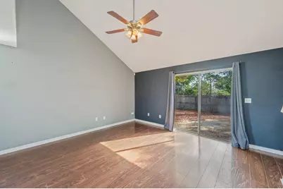 433 Forest Glen Place, Mary Esther, FL 32569 - Photo 10
